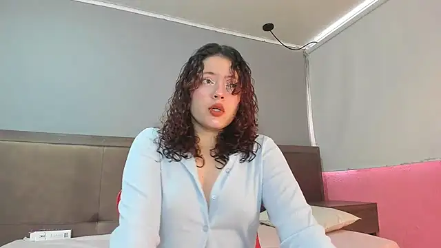 SamLuxuri online show from September 29, 5:07 pm