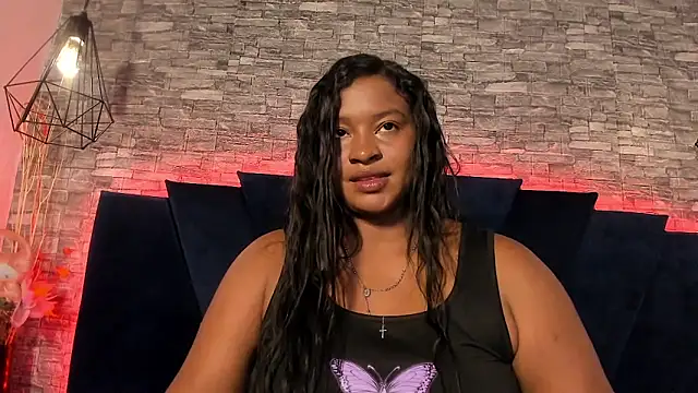 Emily Brown18 online show from May 9, 4:58 am