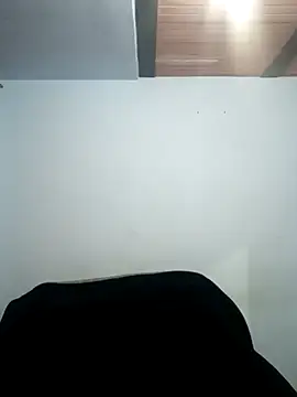 sweety hot online show from September 15, 8:11 am