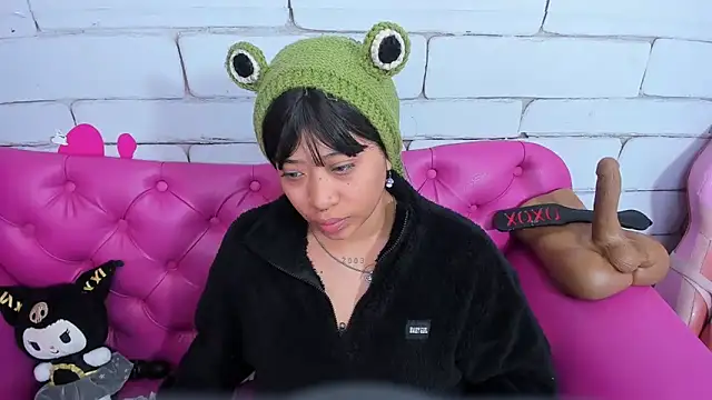 SafiroAgataaa online show from November 16, 3:19 am