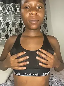 Snapshot of Crazyqueenxxx chatting on September 25, 11:35 pm Crazyqueenxxx online show from September 25, 11:35 pm