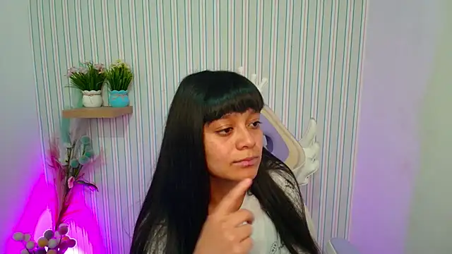 kataleya  18 online show from March 30, 7:46 pm