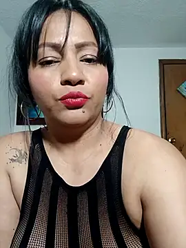 agatha sluttylatina online show from May 4, 12:09 pm