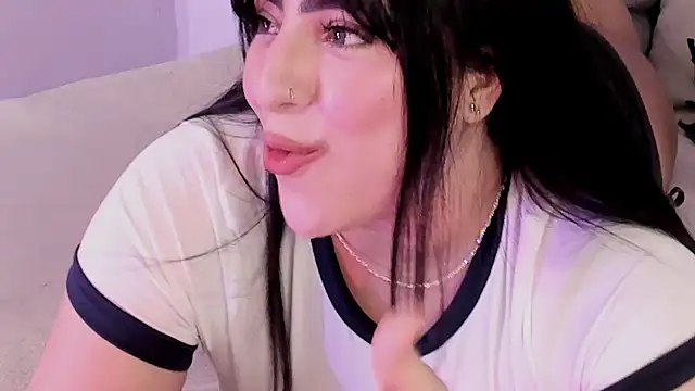 Camila Matinez  online show from December 4, 1:19 am