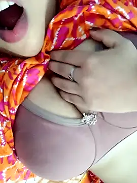 SpicyLaila007 online show from September 20, 4:38 pm