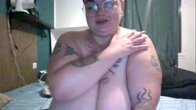 PirateXL online show from May 16, 2:03 am