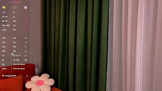 AnnieKim  online show from May 15, 2:09 pm