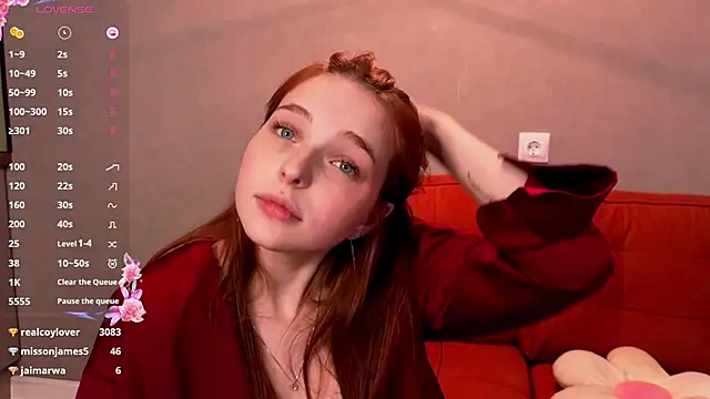 AnnieKim  online show from May 11, 4:04 pm