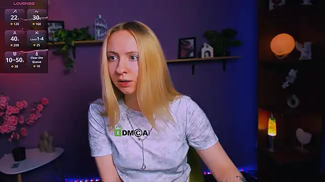 mila glow1 online show from May 8, 7:05 pm