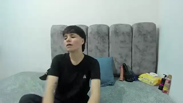 Bruno Cruzz online show from March 26, 3:30 am