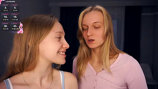 EarnestineGyllenband online show from October 15, 7:00 am