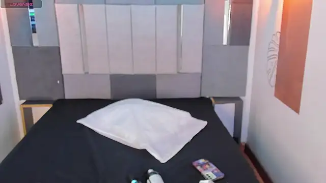 VictoriaDuart online show from February 21, 9:15 pm