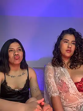  Sara london  online show from June 29, 3:13 am