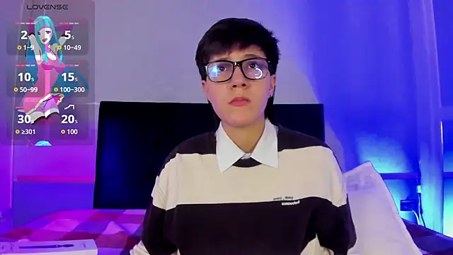 Tsuki Maru online show from December 19, 3:43 am