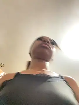 valeria diaz- online show from September 18, 8:51 pm