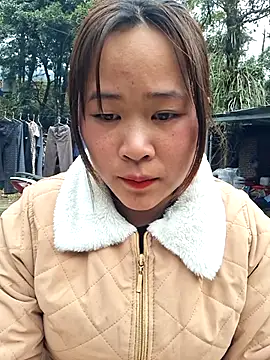 ALIENHR38 online show from February 11, 4:03 am