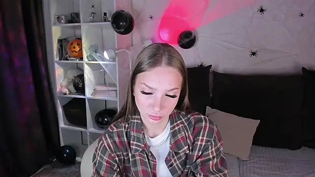 AliceLababy  online show from October 27, 4:19 am