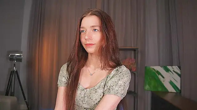 RoxieBolich online show from September 15, 1:52 pm