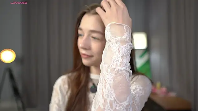 RoxieBolich online show from November 17, 4:08 pm