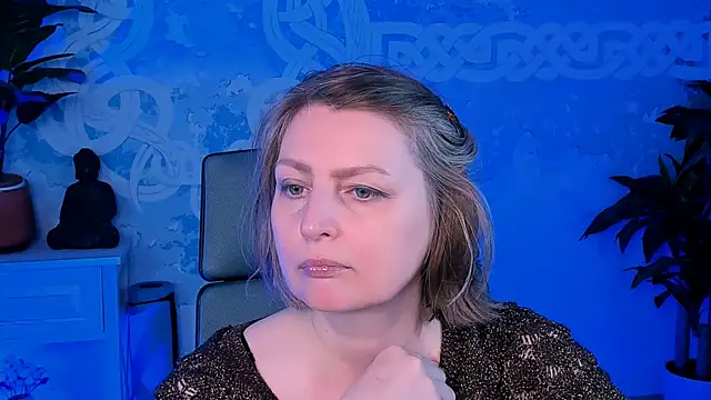 TiffanyBrauny online show from September 14, 10:57 am