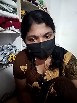 swetha01430 online show from October 1, 5:07 pm