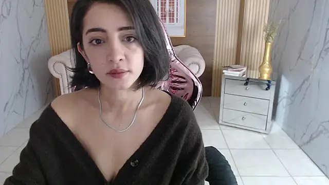 sara lopez s online show from November 15, 1:34 pm