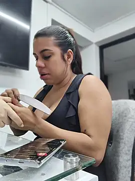 GabyMontenegro online show from May 9, 1:35 pm