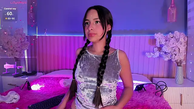 Annie  2 online show from April 1, 3:07 am