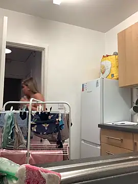 Goldiebaby online show from November 13, 7:24 pm