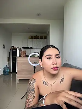 Sophie Dreamss online show from May 18, 9:21 pm