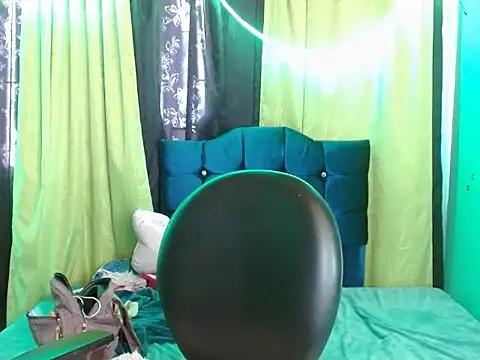 canelasexy 1 online show from April 30, 6:57 pm