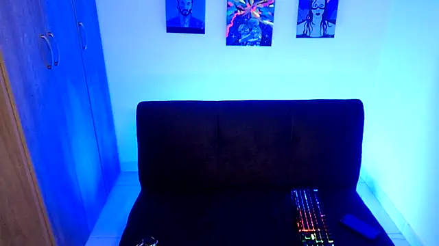 Snapshot of rachel_rosse11 chatting on September 22, 11:58 pm rachel rosse11 online show from September 22, 11:58 pm