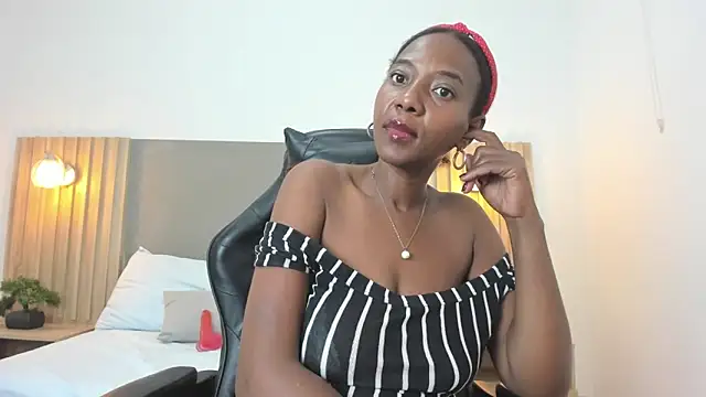 coral15  online show from November 16, 2:13 am