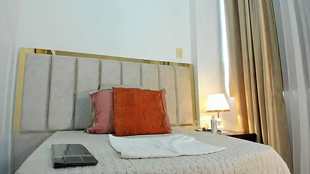 MaraRosenthal online show from October 18, 12:30 pm