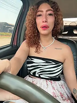 roxyrougee online show from February 25, 2:48 pm