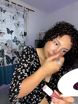 ViolettaMiller  online show from December 1, 1:14 pm