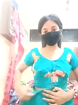 Hotty Muskaan online show from September 21, 5:44 pm