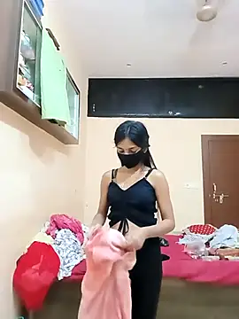 Hotty Muskaan online show from September 19, 11:20 am
