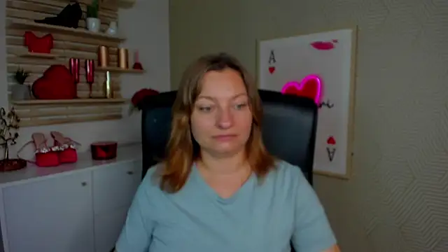 angelaSamt online show from July 7, 5:43 am