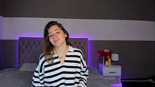 ElissGlow online show from October 4, 5:13 am