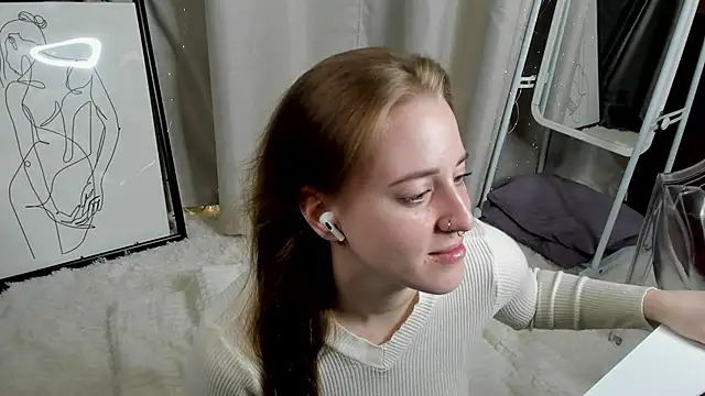 Alice Cire online show from March 26, 1:08 am