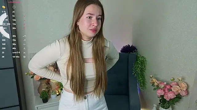 JenLottie online show from September 12, 1:07 pm