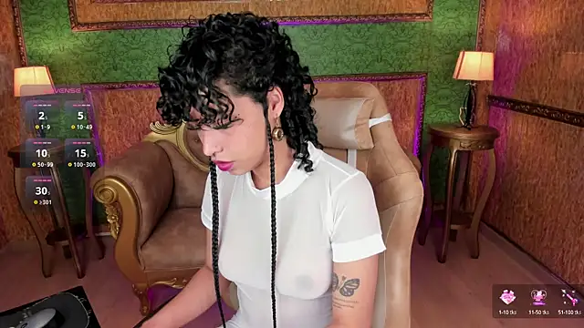 DaniCollinn  online show from October 9, 8:13 pm