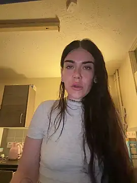Snapshot of valentinalamont chatting on September 19, 12:20 am valentinalamont online show from September 19, 12:20 am