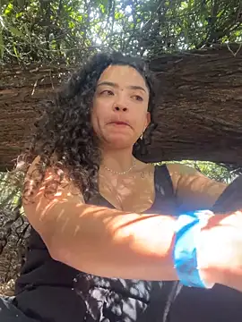 Paris 11 online show from December 19, 7:28 pm