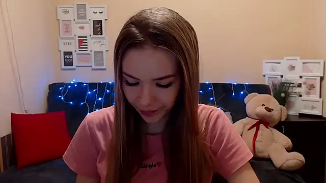 aSingleOne online show from February 24, 7:18 am