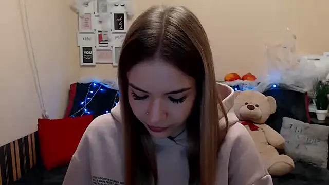 aSingleOne online show from April 9, 9:53 pm