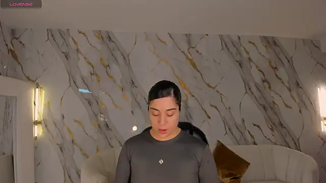 SussyBellX online show from March 23, 4:51 am