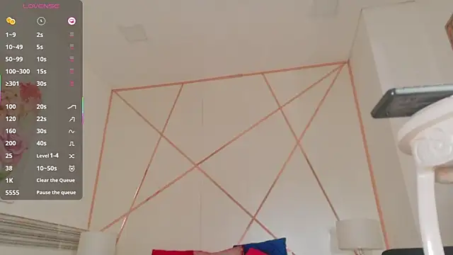 shantal chocolet online show from December 22, 1:36 pm