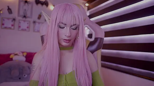 Rebecah 1 online show from October 9, 4:55 pm